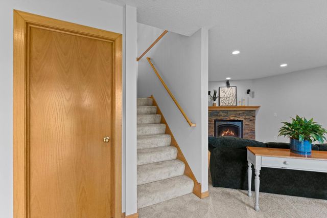 1571 155th Lane NW, Andover, MN 55304