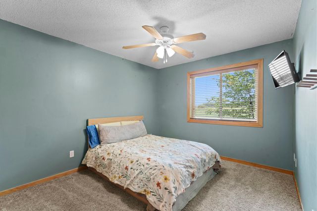 1571 155th Lane NW, Andover, MN 55304