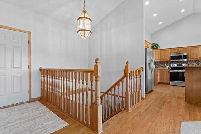 1571 155th Lane NW, Andover, MN 55304