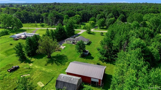 3052 Kulp Road, Eden, NY 14057