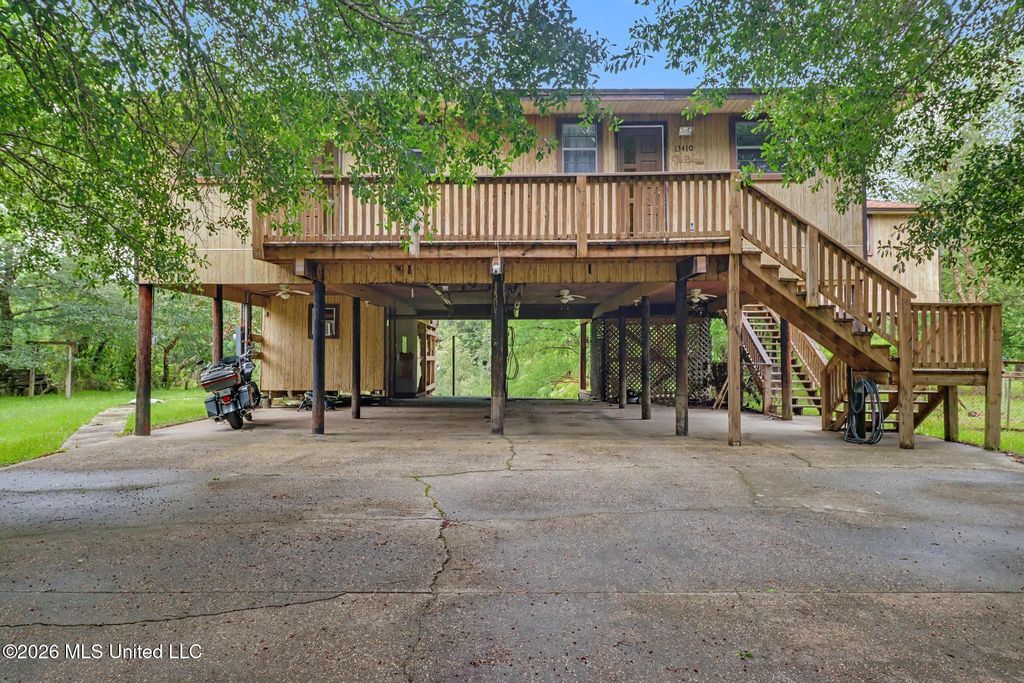 13410 River Road, Gulfport, MS 39503