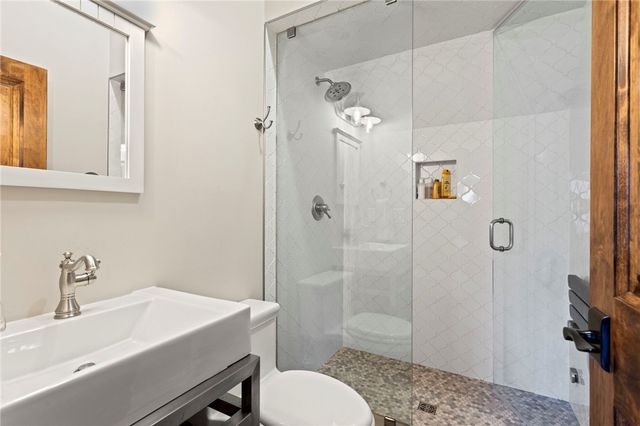 225 Saranac Drive, Sunset, SC 29685