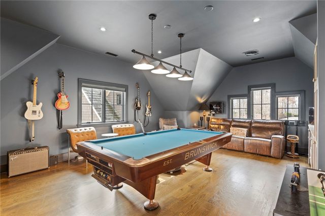 225 Saranac Drive, Sunset, SC 29685