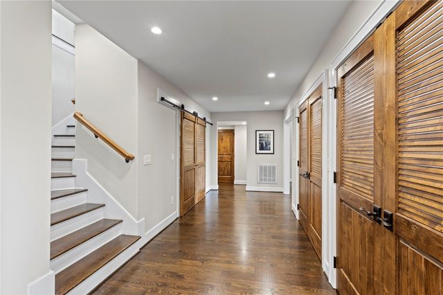 225 Saranac Drive, Sunset, SC 29685