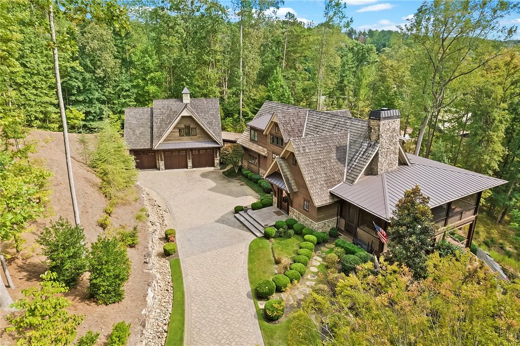 225 Saranac Drive, Sunset, SC 29685