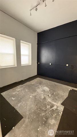 501 E 34th Street, Tacoma, WA 98404