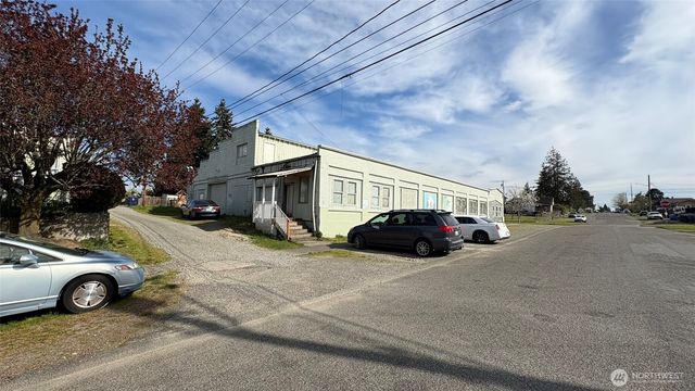 501 E 34th Street, Tacoma, WA 98404