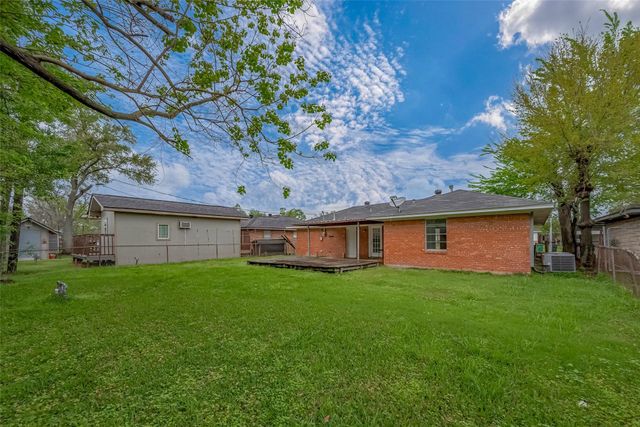 626 Shawnee Street, Houston, TX 77034