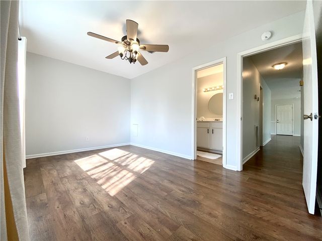 2706 Westwood Main Drive, Bryan, TX 77807