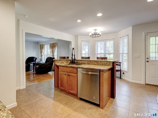 839 Palisado Avenue, Windsor, CT 06095