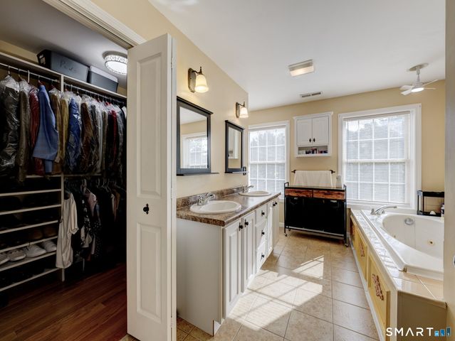 839 Palisado Avenue, Windsor, CT 06095