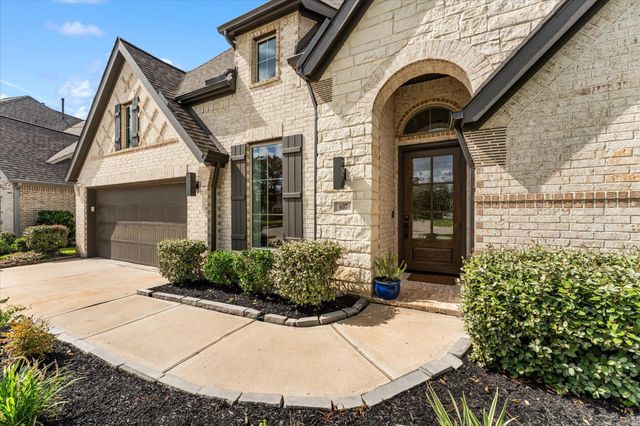 607 Starlit Sky Court, Willis, TX 77318