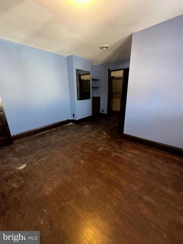 2900 HOLLINS FERRY RD, Baltimore, MD 21230