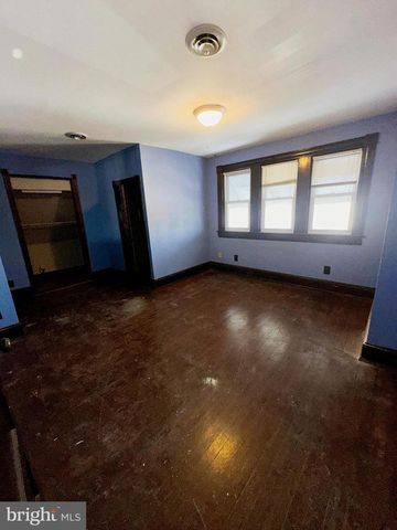 2900 HOLLINS FERRY RD, Baltimore, MD 21230