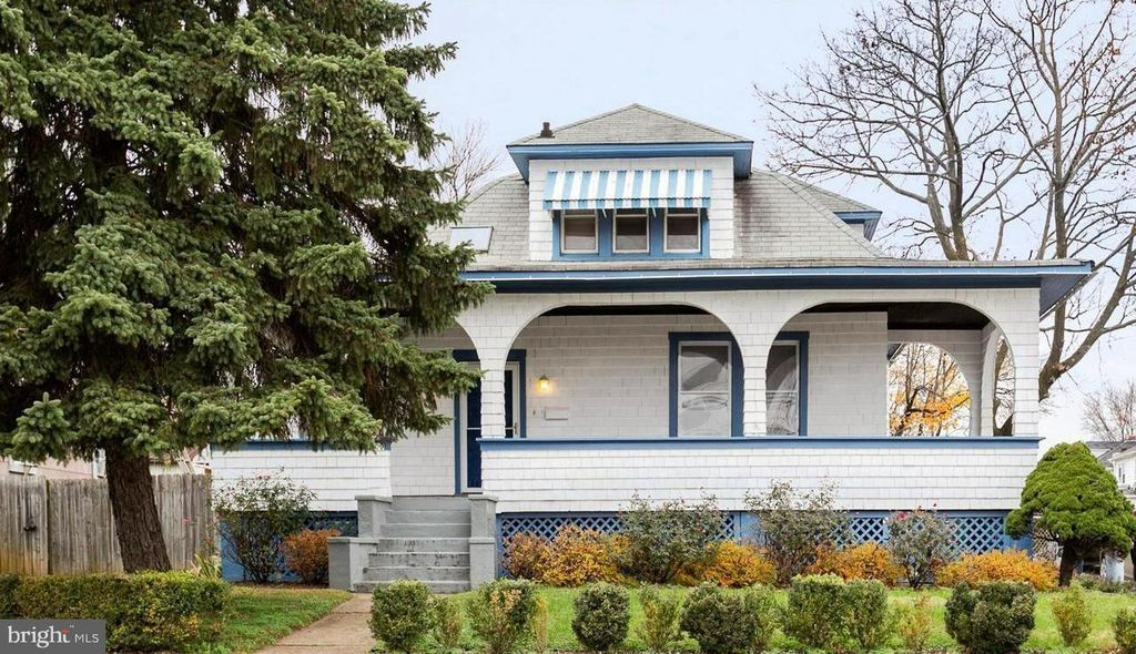 2900 HOLLINS FERRY RD, Baltimore, MD 21230