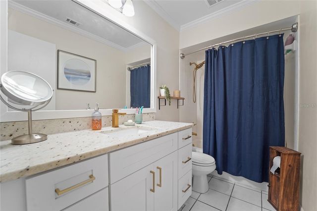 7523 BARRY ROAD, Tampa, FL 33634
