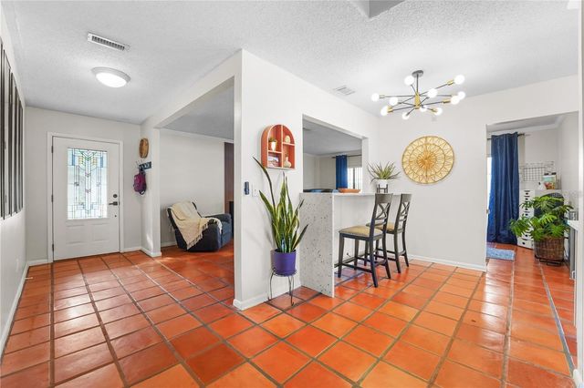 7523 BARRY ROAD, Tampa, FL 33634
