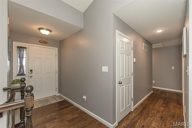 162 Hidden Bluffs Drive, Lake St Louis, MO 63367