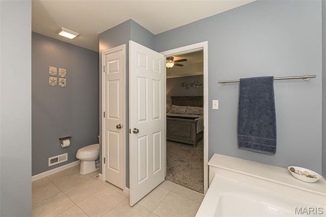 162 Hidden Bluffs Drive, Lake St Louis, MO 63367