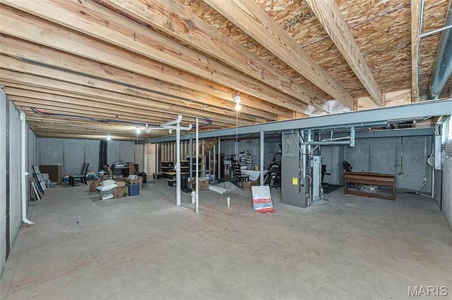 162 Hidden Bluffs Drive, Lake St Louis, MO 63367