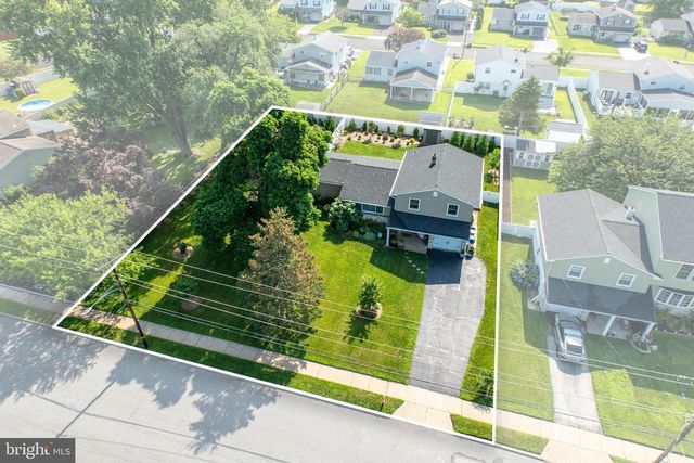 303 TRIMBLE BLVD, Brookhaven, PA 19015