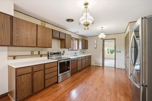 W501 Honey Creek ROAD, Burlington, WI 53105