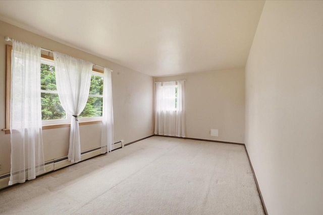 W501 Honey Creek ROAD, Burlington, WI 53105
