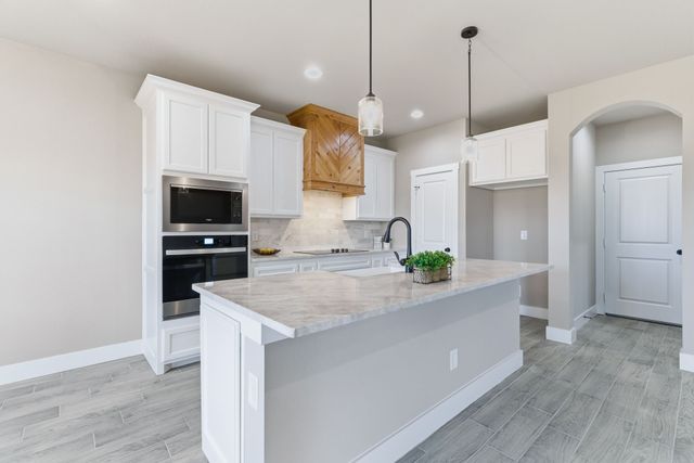 494 Cumberland Trail, Bridgeport, TX 76458