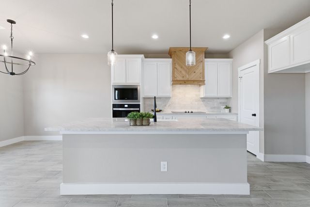 494 Cumberland Trail, Bridgeport, TX 76458