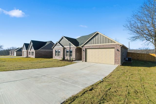 494 Cumberland Trail, Bridgeport, TX 76458