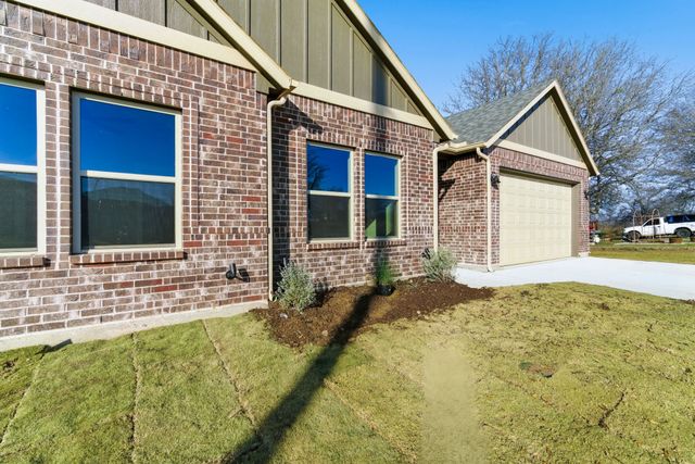 494 Cumberland Trail, Bridgeport, TX 76458