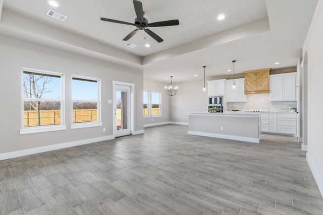 494 Cumberland Trail, Bridgeport, TX 76458