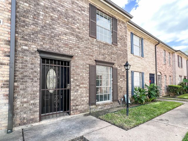 1715 Moritz Drive 2, Houston, TX 77055