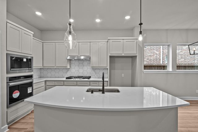 210 Ginger Street, Richmond, TX 77406