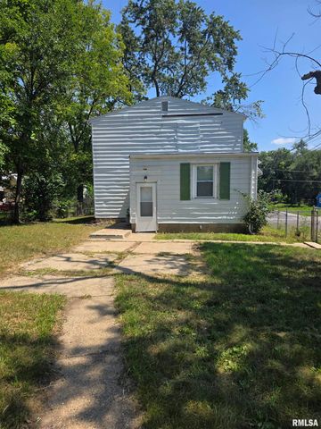 1419 S WESTMORELAND Avenue, Peoria, IL 61605