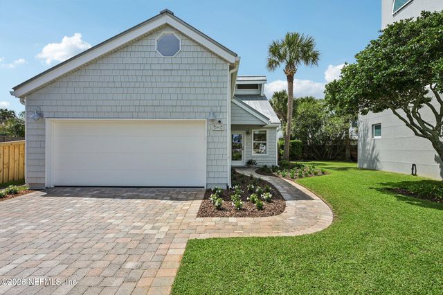 2802 2ND Street S, Jacksonville Beach, FL 32250