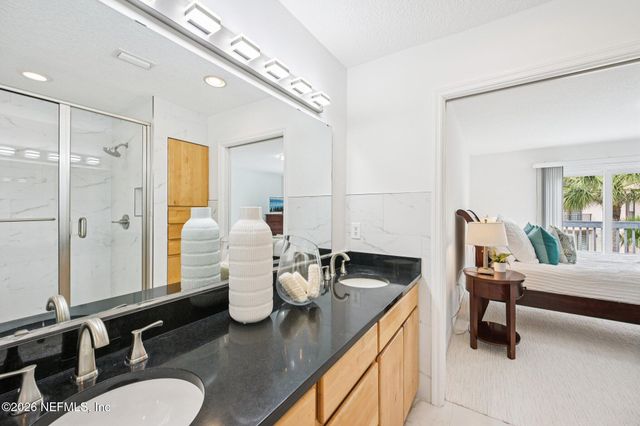 2802 2ND Street S, Jacksonville Beach, FL 32250