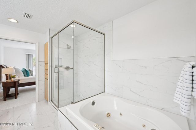 2802 2ND Street S, Jacksonville Beach, FL 32250