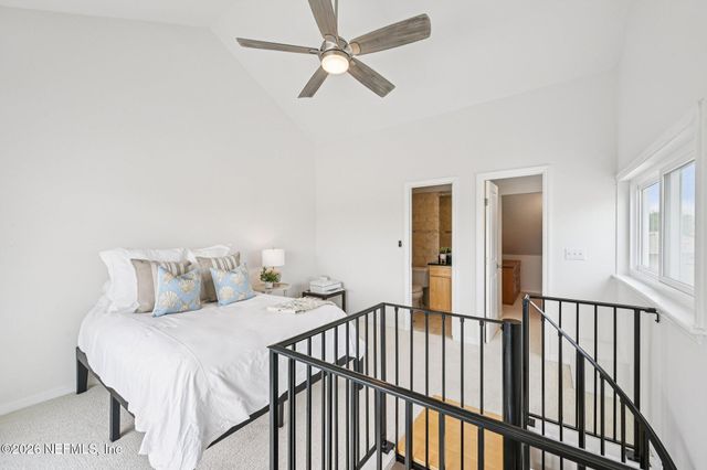 2802 2ND Street S, Jacksonville Beach, FL 32250