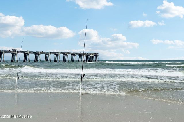 2802 2ND Street S, Jacksonville Beach, FL 32250