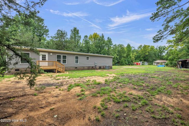 97 Bridgeside Road, Rocky Point, NC 28457