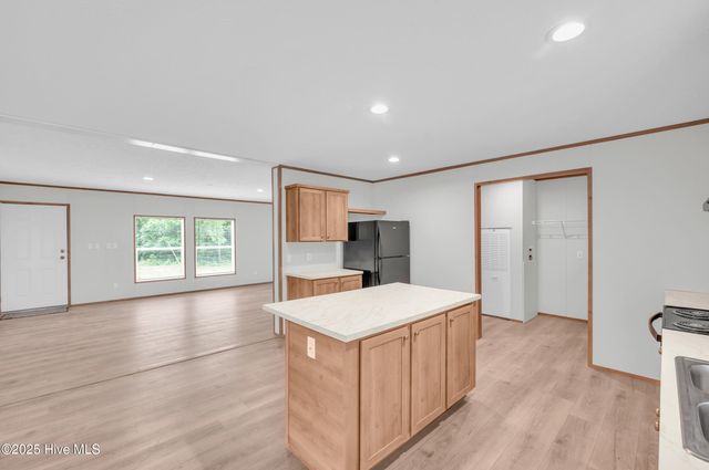 97 Bridgeside Road, Rocky Point, NC 28457