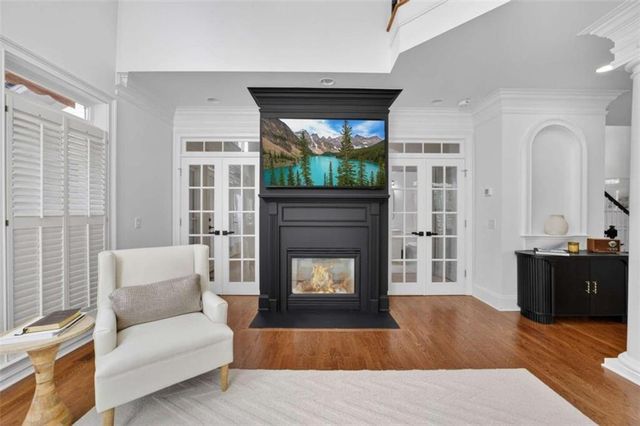 1015 Heatherbrook Lane, Atlanta, GA 30324