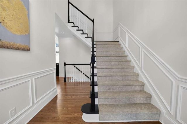 1015 Heatherbrook Lane, Atlanta, GA 30324