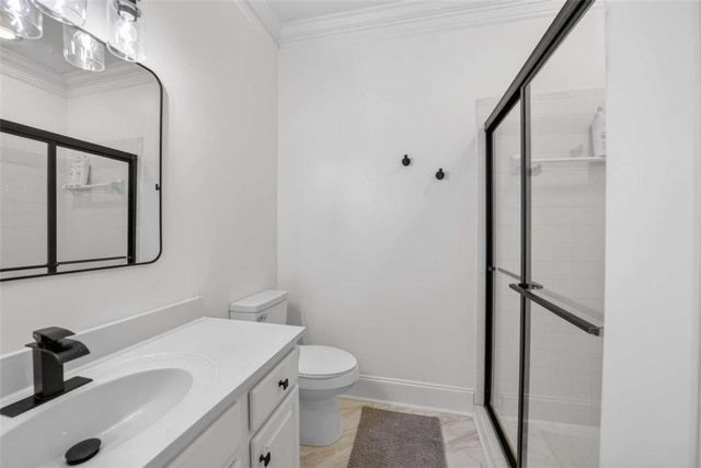 1015 Heatherbrook Lane, Atlanta, GA 30324