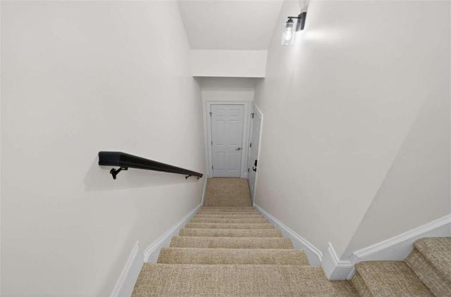 1015 Heatherbrook Lane, Atlanta, GA 30324