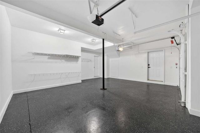 1015 Heatherbrook Lane, Atlanta, GA 30324