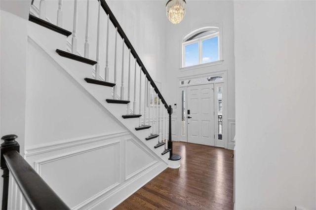 1015 Heatherbrook Lane, Atlanta, GA 30324