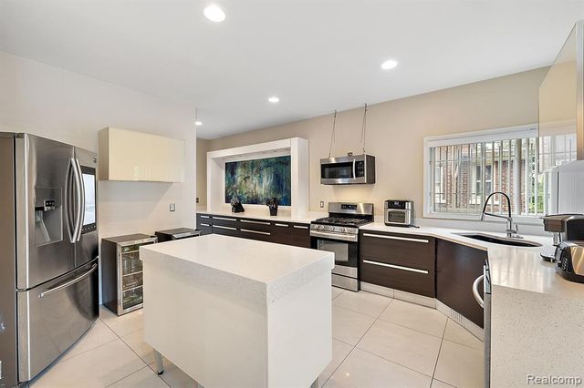 7759 La Salle Boulevard, Detroit, MI 48206