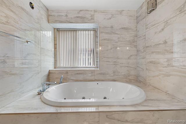 7759 La Salle Boulevard, Detroit, MI 48206